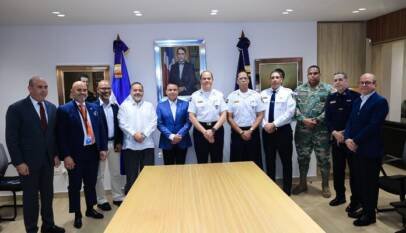SNS y Policía Nacional articulan acciones para fortalecer la seguridad hospitalaria