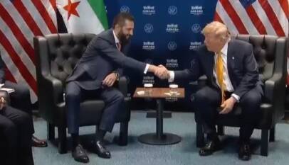 Trump anuncia que retiraría a Siria de la lista de países patrocinadores del terrorismo Trump anuncia que retiraría a Siria de la lista de países patrocinadores del terrorismo