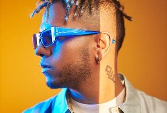 W Sound de Ovy on the Drums y WestCOL renueva su alianza con Warner Music Latina
