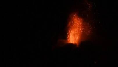 Al menos 1.700 evacuados en Guatemala por erupción explosiva del volcán de Fuego