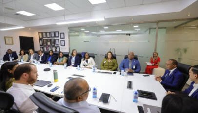Contraloría y SeNaSa refuerzan auditorías sobre afiliación, facturación y pagos a prestadores Contraloría y SeNaSa refuerzan auditorías sobre afiliación, facturación y pagos a prestadores