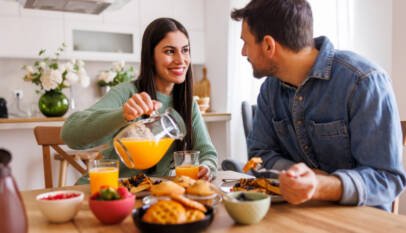 Descubren cómo ciertas proteínas vegetales cambian lo que produce el microbioma