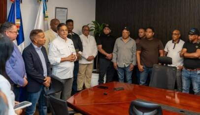 Dirigentes transporte aseguran no aumentarán precio pasaje