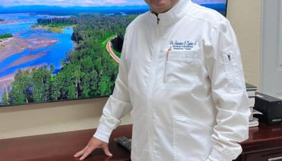 Dr. Frank Espino cuestiona restricciones de algunas ARS para autorizar mamografías antes de los 40 años