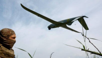 Drones, misiles y guerra electrónica: cómo la invasión rusa a Ucrania se decide en los cielos