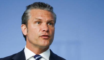 El jefe del Pentágono asegura que De la Espriella autorizó «operaciones militares conjuntas» en Colombia El jefe del Pentágono asegura que De la Espriella autorizó «operaciones militares conjuntas» en Colombia