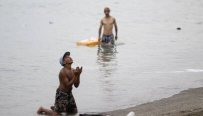 España establece controles fronterizos con Italia en medio de la disputa por el caso de Ceuta España establece controles fronterizos con Italia en medio de la disputa por el caso de Ceuta