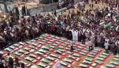Gaza despide a 112 miembros de una misma familia en el mayor entierro colectivo