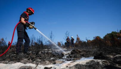 Los incendios en Francia están, en general, “bajo control”, asegura el primer ministro Los incendios en Francia están, en general, “bajo control”, asegura el primer ministro