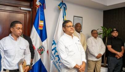 Méndez dispone recuperar técnicos especializados para fortalecer el INTRANT Méndez dispone recuperar técnicos especializados para fortalecer el INTRANT