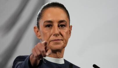 México: el Gobierno de Sheinbaum expone a periodistas críticos en una lista y desata temor e indignación