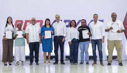 Presidente Abinader anuncia aumento cartera crédito Promipyme