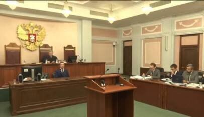 Tribunal ruso impide que partido pacifista y opositor se presente a los comicios parlamentarios Tribunal ruso impide que partido pacifista y opositor se presente a los comicios parlamentarios
