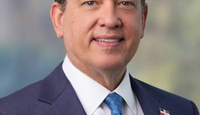 Víctor “Ito” Bisonó asumirá como nuevo canciller de República Dominicana; Abinader realiza nuevos cambios en Ministerio de Vivienda y Portuaria Víctor “Ito” Bisonó asumirá como nuevo canciller de República Dominicana; Abinader realiza nuevos cambios en Ministerio de Vivienda y Portuaria
