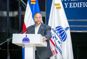 Abinader dice la RD ha tenido avances económicos y sociales