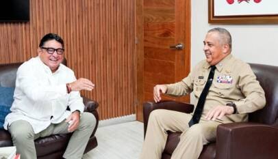 Cónsul Honorario de Mongolia realiza visita de cortesía al Director General de Migración