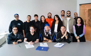 Dale Pututi y Nesty firman con Warner Music Latina: ‘Estamos muy emocionados por lo que viene’