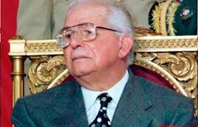 De Balaguer a Alofoke: de la política del miedo a la política de las redes De Balaguer a Alofoke: de la política del miedo a la política de las redes