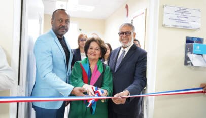 Desarrollo de la Comunidad remoza área de vacunación en Hospital Maternidad la Altagracia