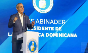 Funcionarios extra partido: que responda el PRM (OPINION) Funcionarios extra partido: que responda el PRM (OPINION)
