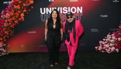 Hermano de Selena Quintanilla demanda formalmente a hermana por ganancias de música y otros activos del patrimonio