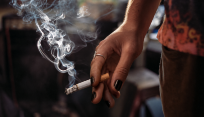 Humo de segunda mano mantiene bajo riesgo a 2,700 millones de personas en el mundo
