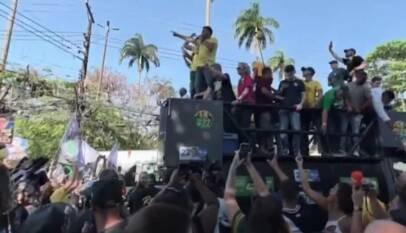 Lula y Bolsonaro se miden en las calles a una semana de la primera vuelta presidencial Lula y Bolsonaro se miden en las calles a una semana de la primera vuelta presidencial