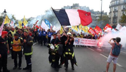 Trabajadores públicos franceses se movilizan para exigir aumentos de salarios Trabajadores públicos franceses se movilizan para exigir aumentos de salarios