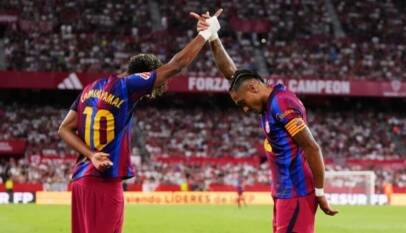 Un triplete de Raphinha impulsa a un Barcelona con pleno de victorias