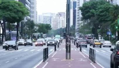 «Dictadura nunca más»: marcha masiva en Río contra Bolsonaro a días del balotaje con Lula