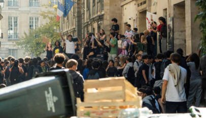 En directo: sindicatos se suman a protestas estudiantiles en Francia; convocan a agricultores En directo: sindicatos se suman a protestas estudiantiles en Francia; convocan a agricultores