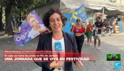 Informe desde Río de Janeiro: entre pegatinas y sombreros, los brasileños acuden a las urnas
