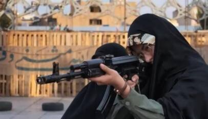 Irán entrena a mujeres en las armas ante una posible invasión terrestre Irán entrena a mujeres en las armas ante una posible invasión terrestre