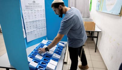 Las denuncias de supuesta injerencia extranjera añaden incertidumbre al escrutinio en Israel