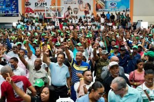 Leonel acusa PRM de ineptitud ante inseguridad y alto costo