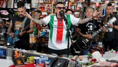 Panteón Rococó lleva a Tiny Desk la lucha pro inmigrante y la crisis de desaparecidos en México Panteón Rococó lleva a Tiny Desk la lucha pro inmigrante y la crisis de desaparecidos en México