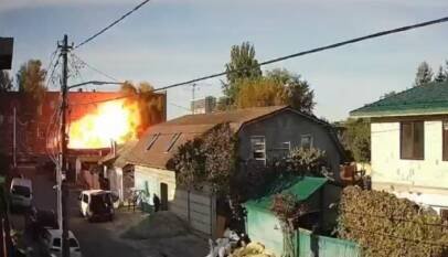 Rusia y Ucrania intercambian nuevos ataques con drones; Moscú negocia con Washington