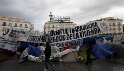 Sindicatos de España convocan a una huelga general por la vivienda el 11 de noviembre