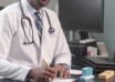 Sociedad Oncología Médica asegura CNSS deja fuera moléculas eficaces contra cáncer